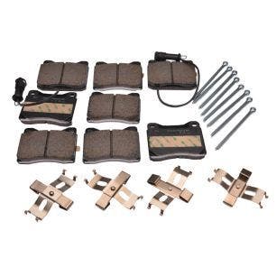 FRONT BRAKE PAD SET (TWO-PIECE SLOTTED DISCS / ROTORS)