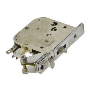 DOOR LOCK ASSEMBLY