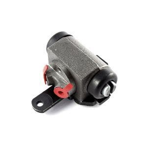 REAR BRAKE CYLINDER ASSEMBLY